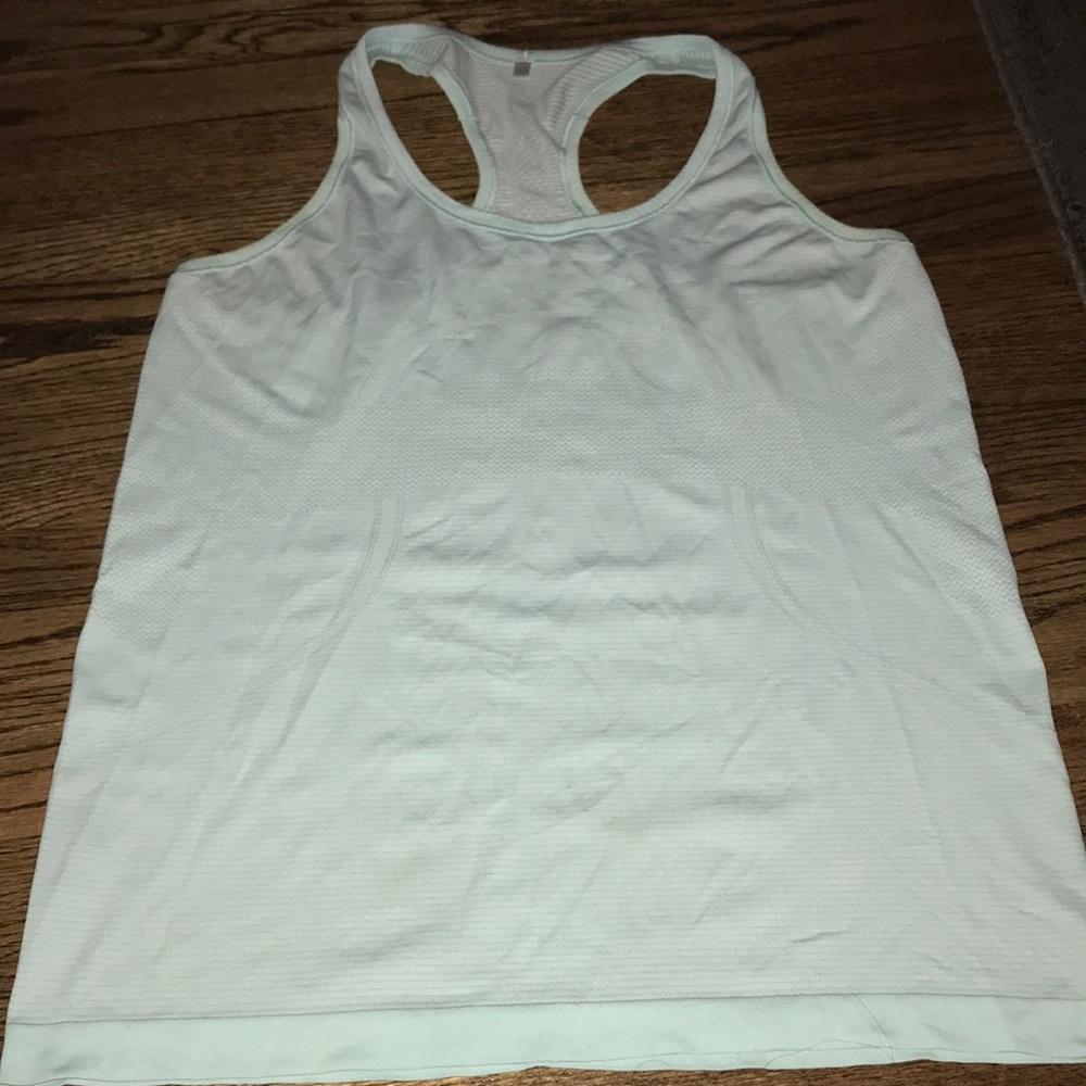 LULULEMON light blue metal vent tech tank